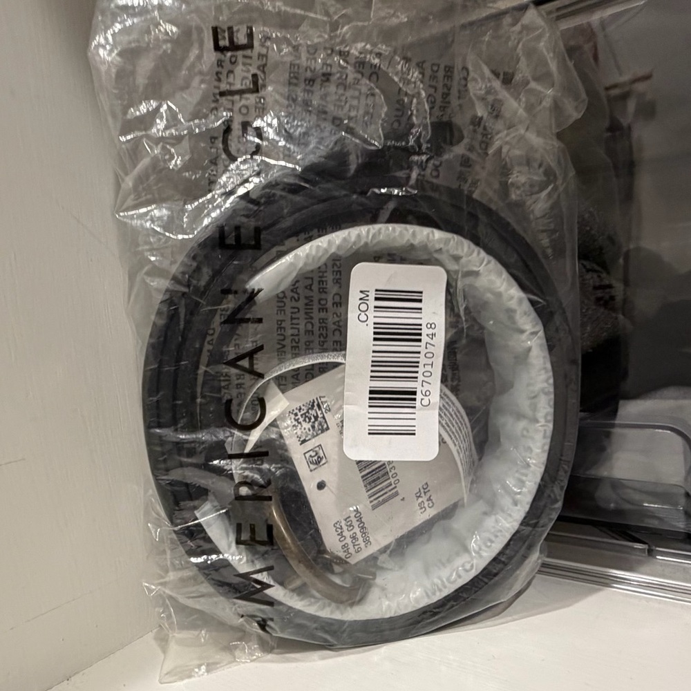 American Eagle 🦅 Oval buckle Leather Belt - Picture 5 of 6